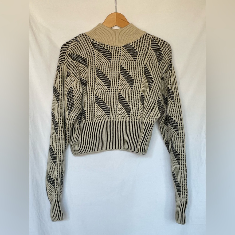 & Other Stories Cropped Wool Sweater